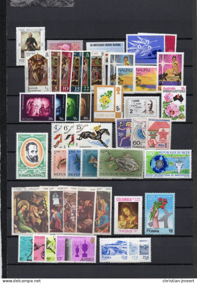 Monde Lot Avec Séries,blocs Et Timbres  Tout MNH XX - Collections (without Album)