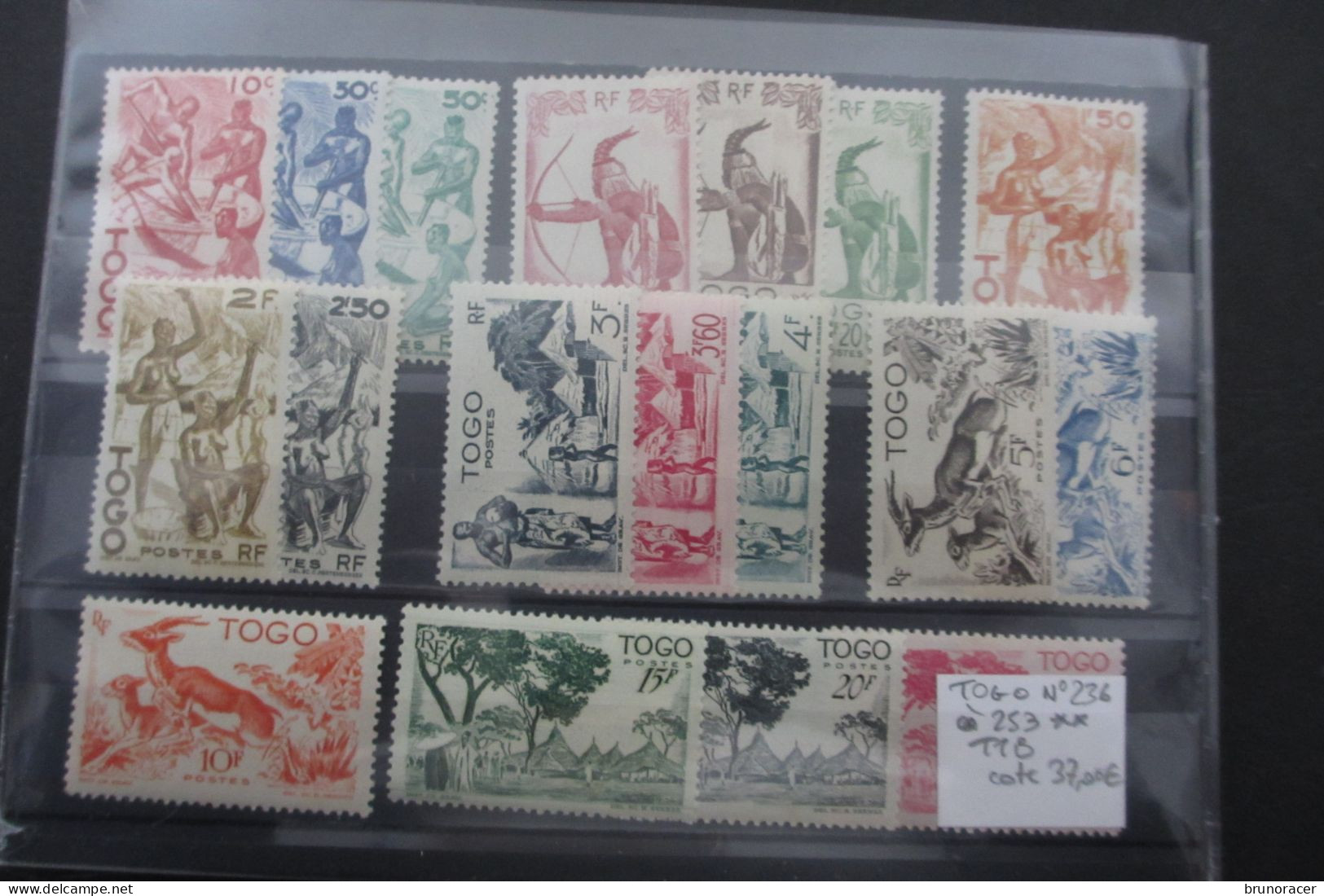 TOGO N°236 à 253 NEUF** TB COTE 37 EUROS  VOIR SCANS - Unused Stamps