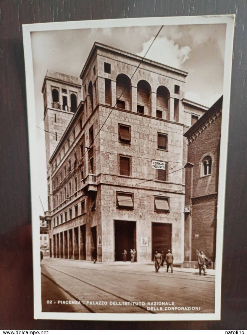 Fp Foto Celere 1937 Piacenza Palazzo Dell Istituto Nazionale Delle Corporazioni Animata - Piacenza