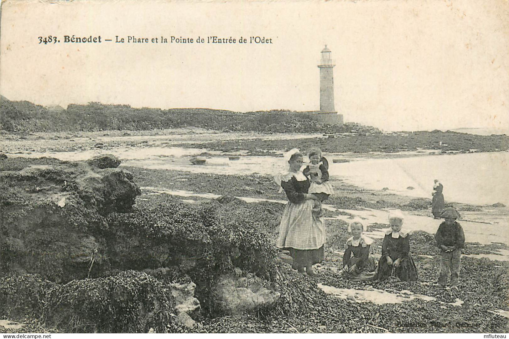 29* BENODET   Le Phare Et Pointe  RL23,0207 - Bénodet