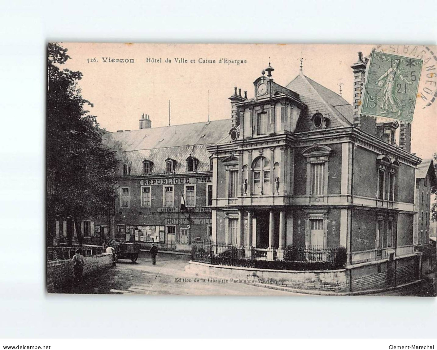 VIERZON : Hôtel De Ville Et Caisse D'Epargne - Très Bon état - Vierzon