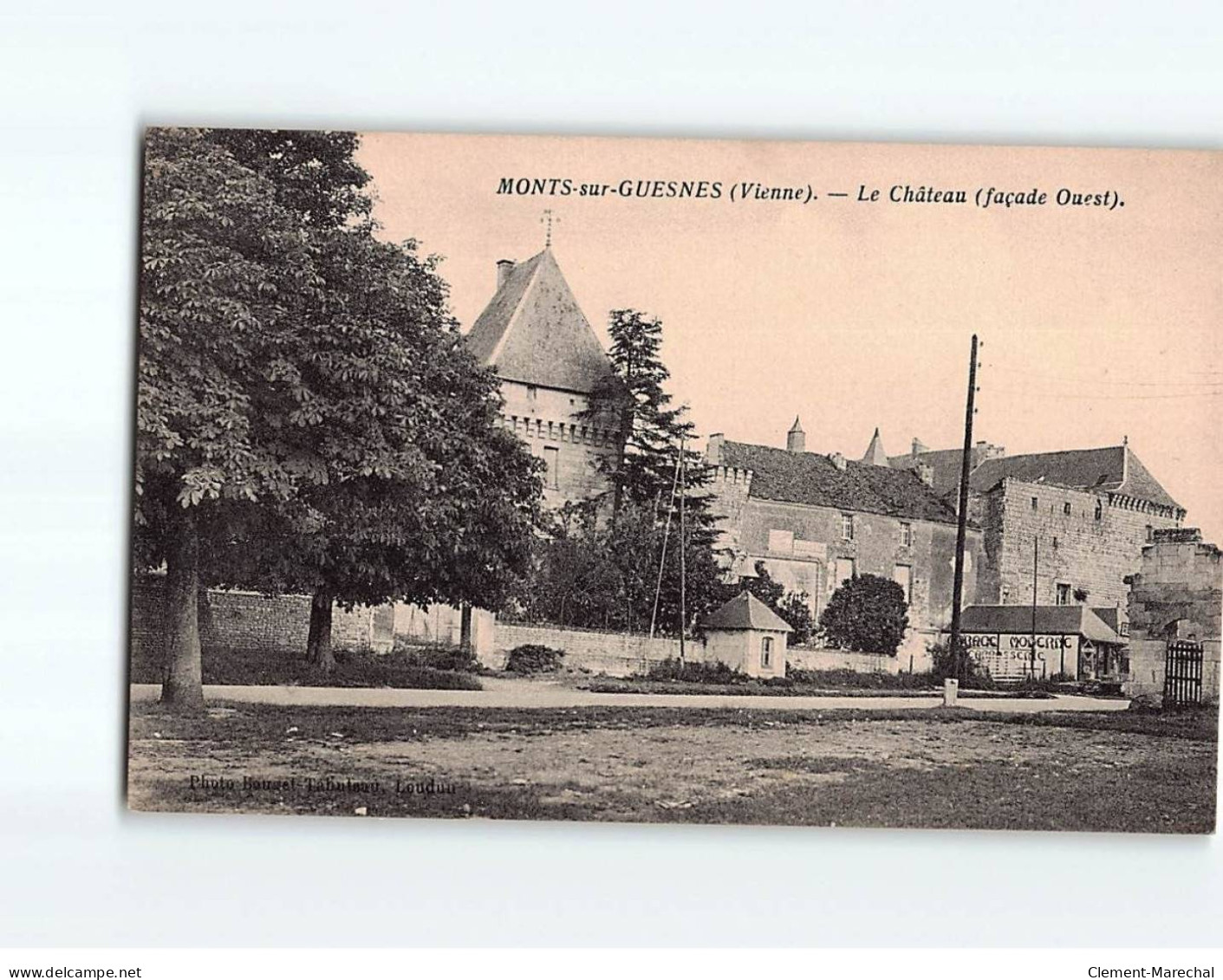 MONTS SUR GUESNES : Le Château - Très Bon état - Monts Sur Guesnes