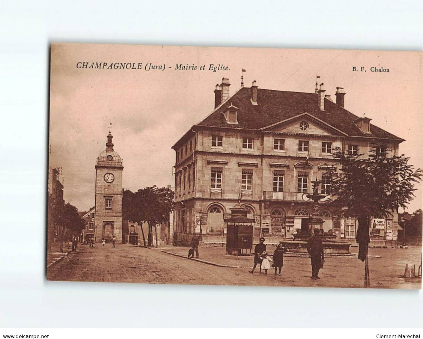 CHAMPAGNOLE : Mairie Et Eglise - Très Bon état - Champagnole