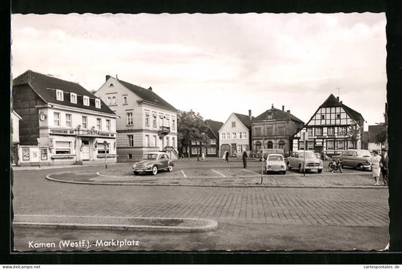 AK Kamen /Westf., Marktplatz Mit Hotel Preussischer Hof  - Kamen