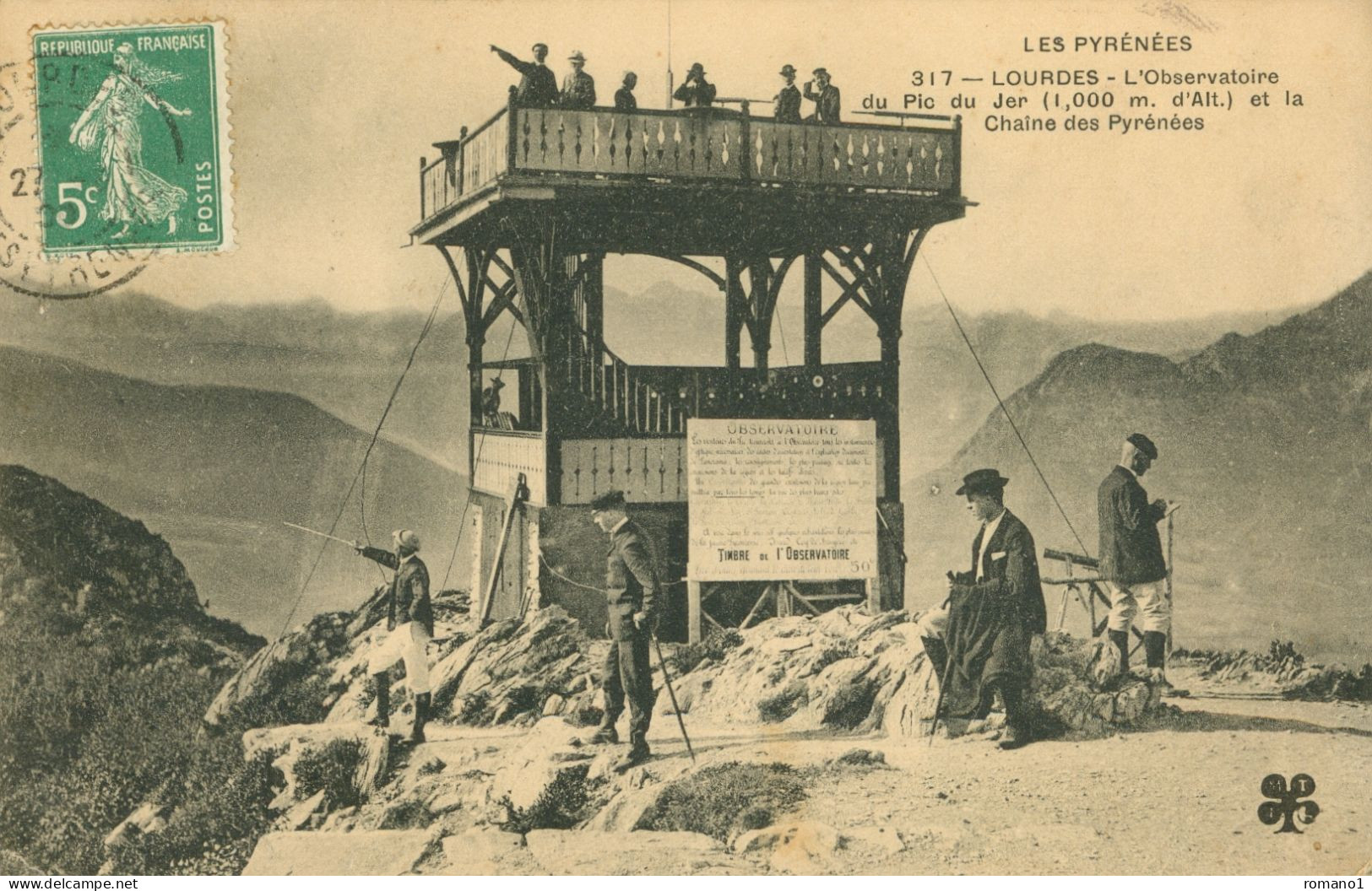 65)   LOURDES  -  L' Observatoire Du Pic Du Jer Et La Chaine Des Pyrénées - Lourdes