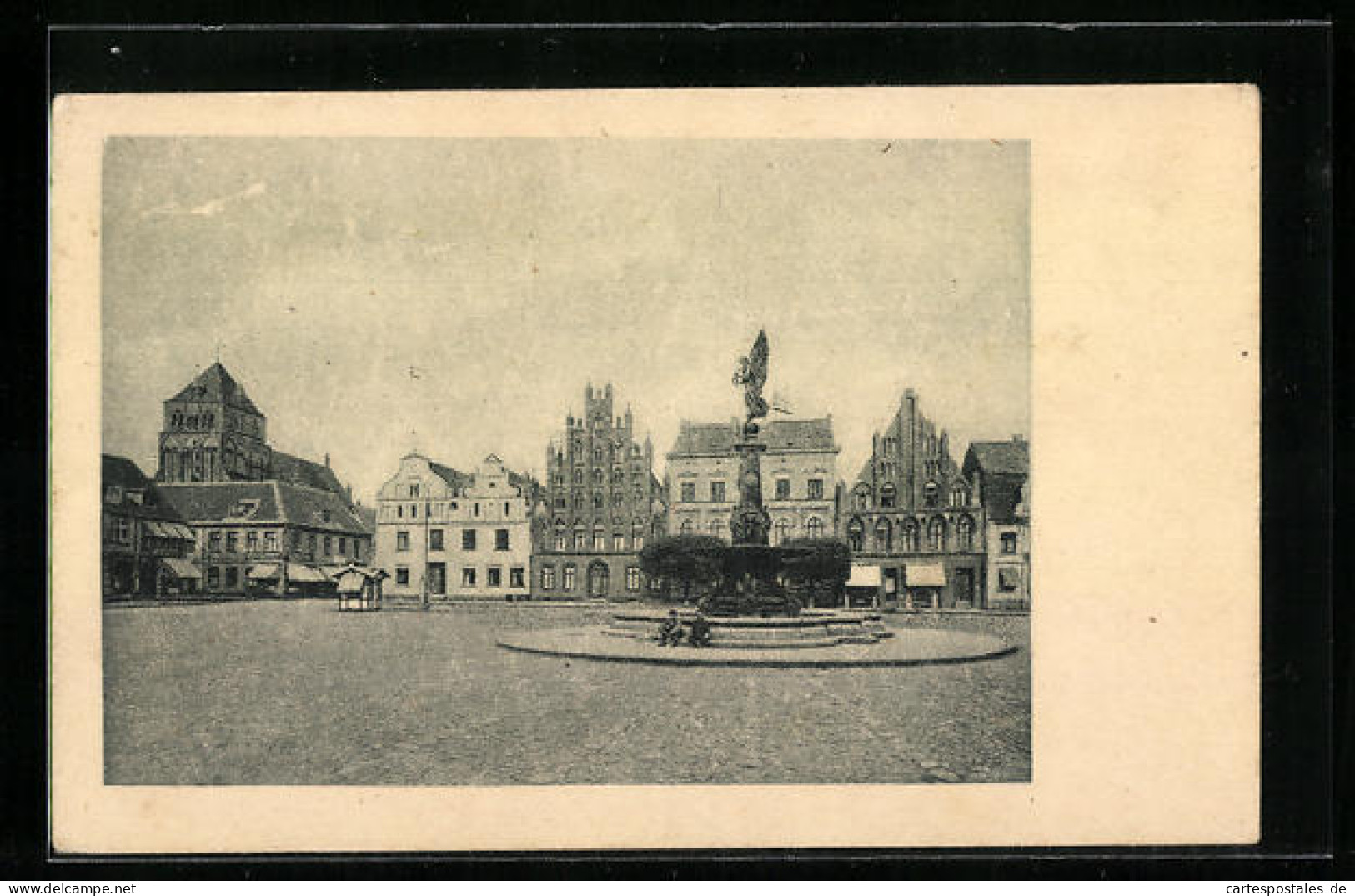 AK Greifswald, Marktplatz Mit Marienkirche  - Greifswald