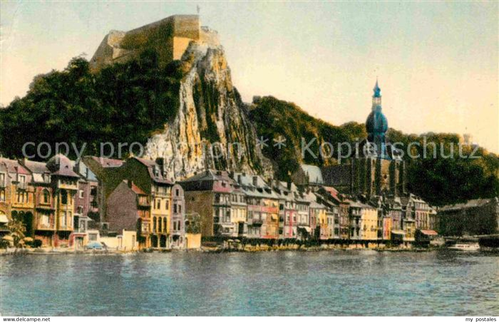 72910138 Dinant Wallonie Quai De La Meuse Citadelle Cathedrale Dinant - Dinant