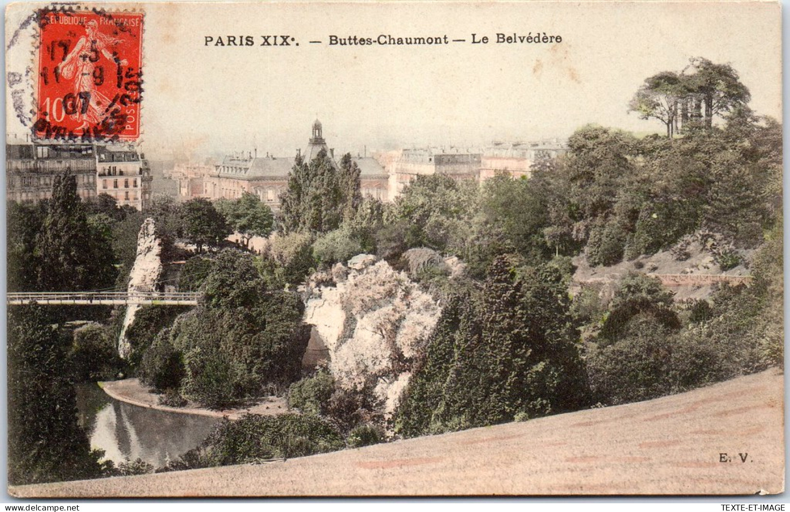 75019 PARIS - Buttes Chaumont,  Le Belvedere  - District 19
