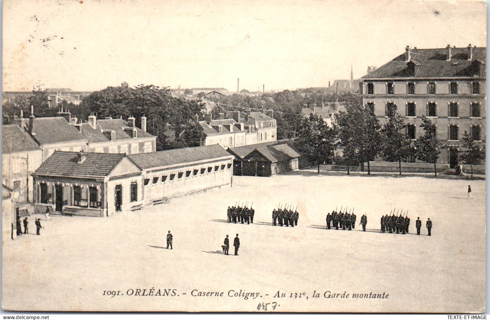 45 ORLEANS - Caserne Coligny, Au 131e La Garde Montante  - Orleans