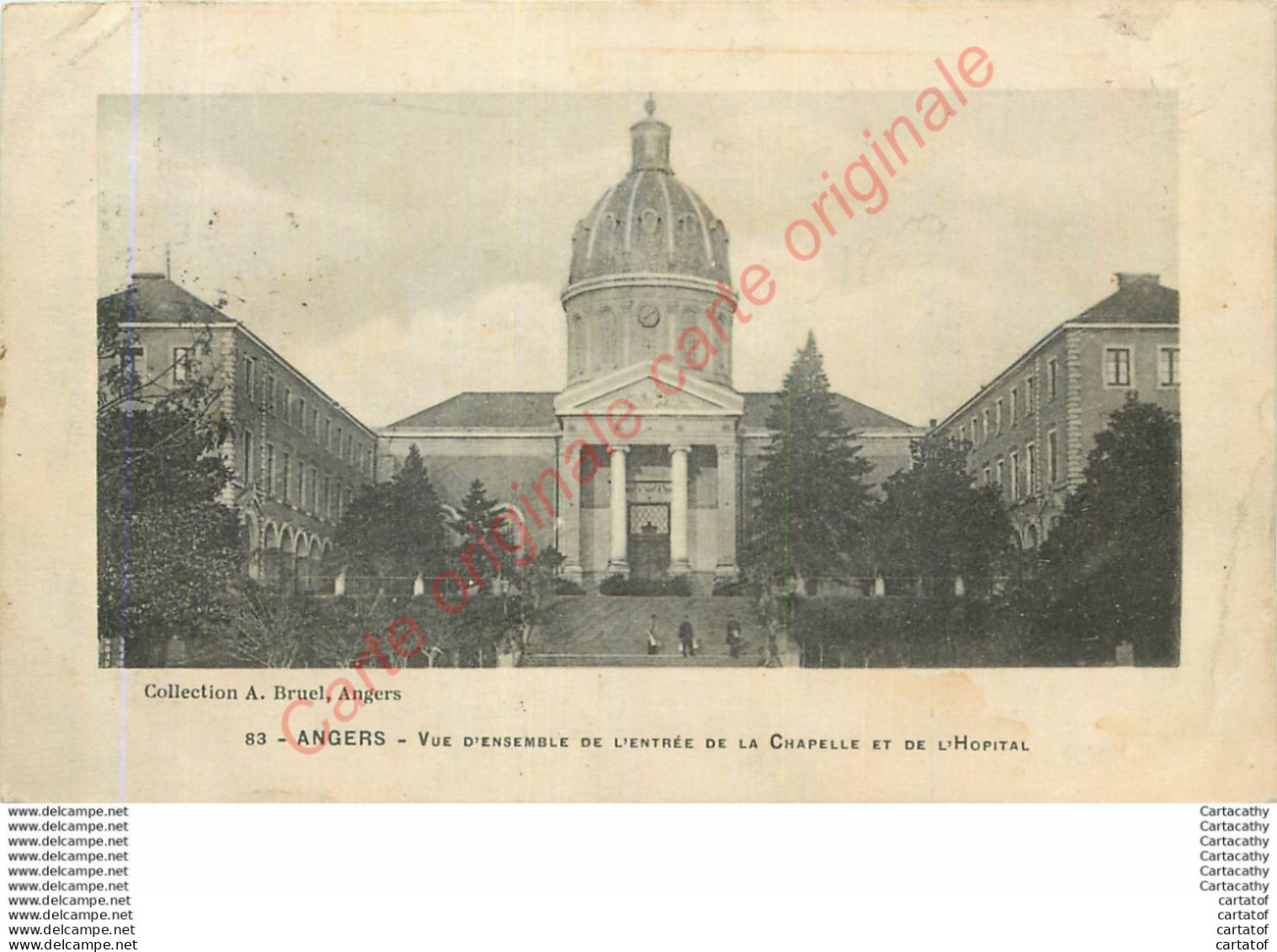 49.  ANGERS . Vue D'ensemble De L'entrée De La Chapelle Et De L'Hôpital . - Angers