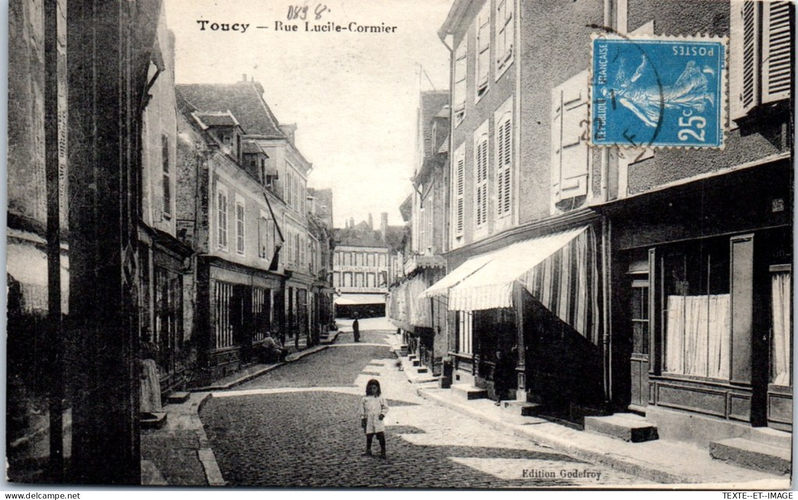 89 TOUCY - La Rue Lucile Cormier  - Toucy