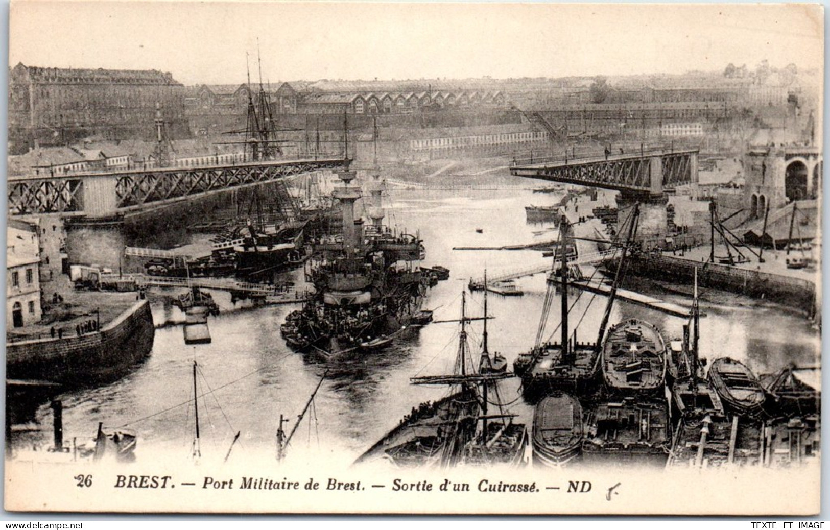 29 BREST - Sortie D'un Cuirasse Du Port Militaire  - Brest
