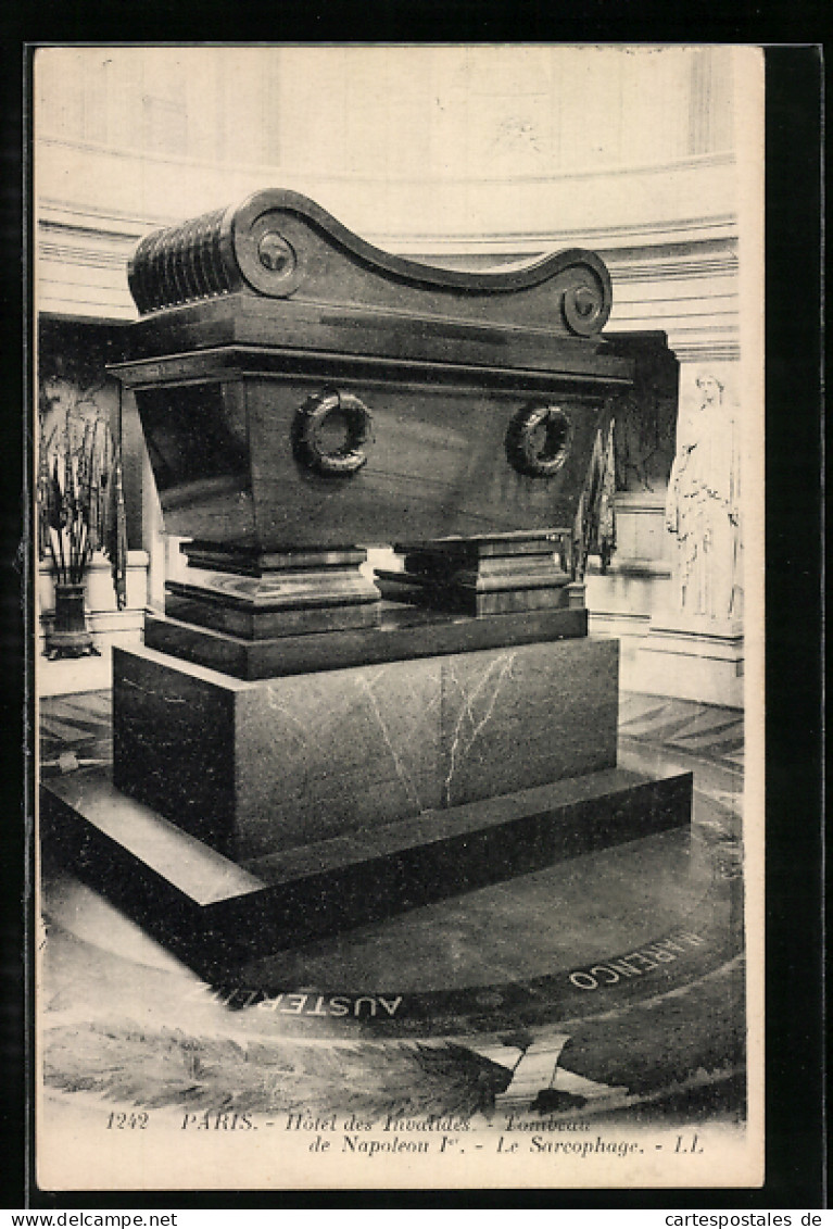 AK Paris, Hôtel Des Invalides, Tombeau De Napoleon I.-Le Sarcophage  - Autres & Non Classés