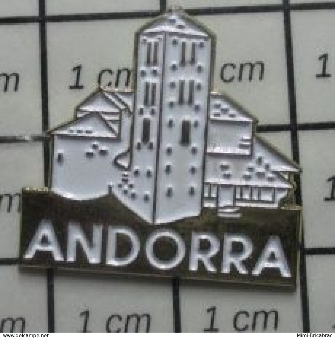 912c Pin's Pins / Beau Et Rare / VILLES / ANDORRA ANDORRE - Villes