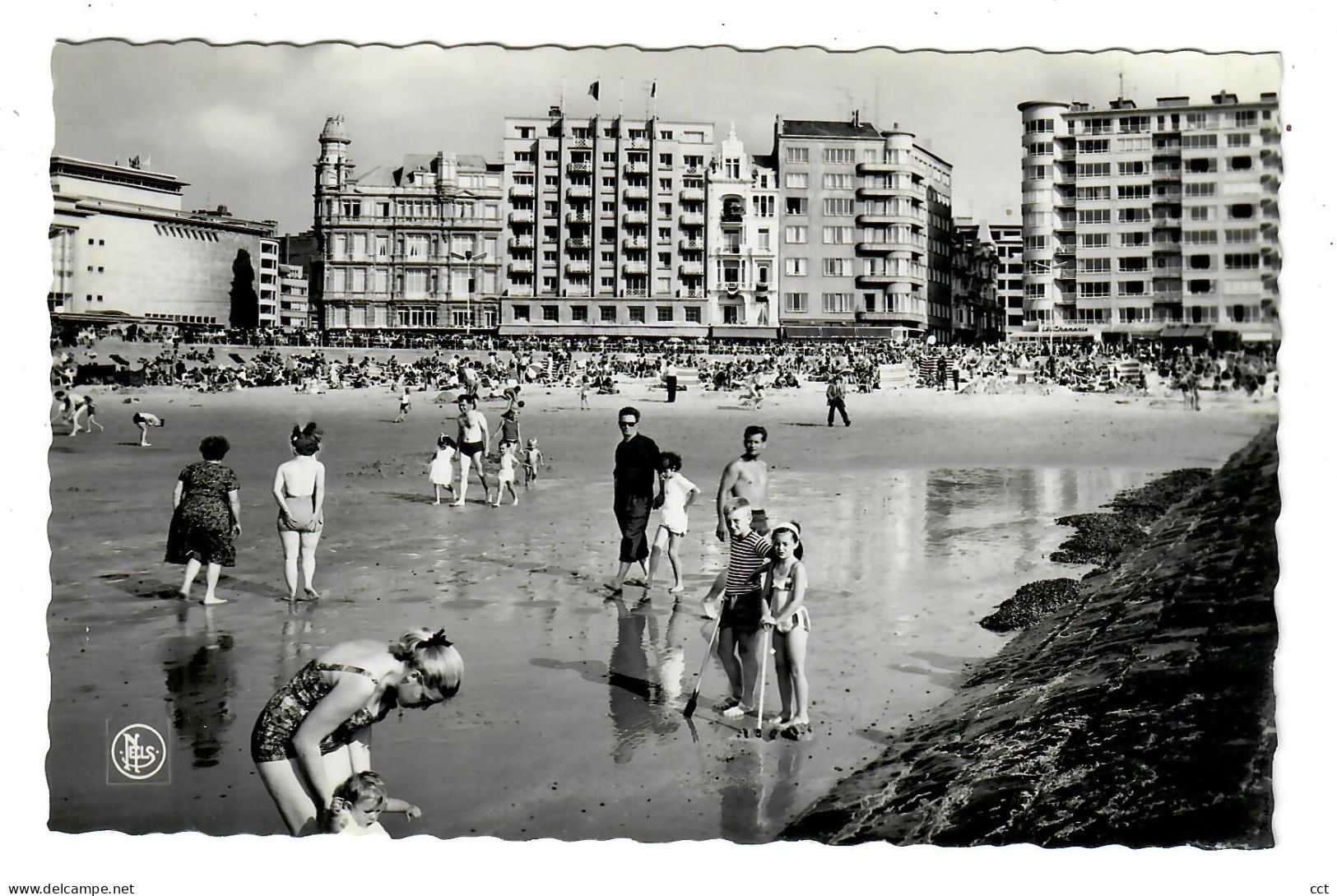 Oostende  Albert I Wandeling - Oostende