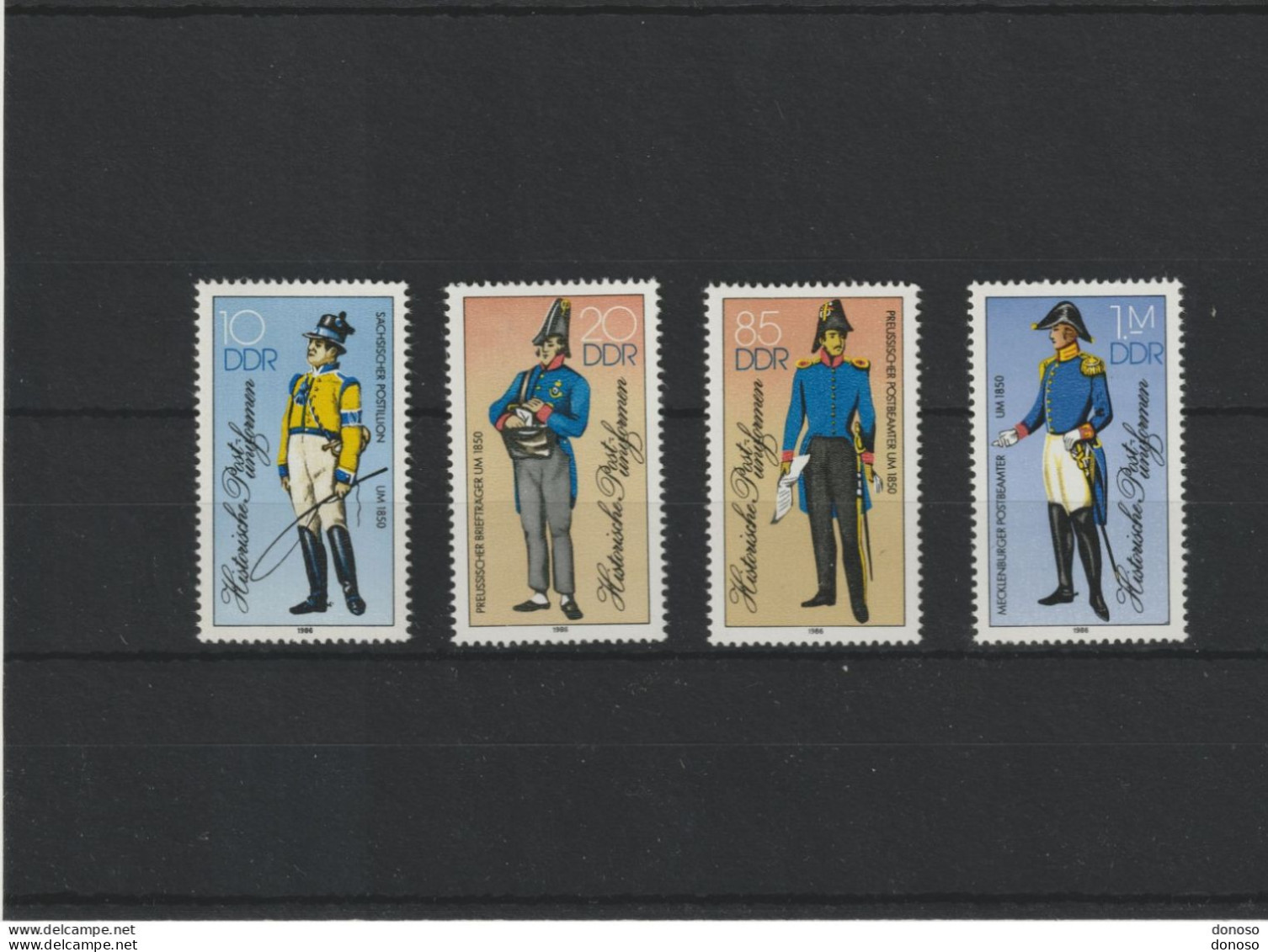 RDA 1986 Uniformes Des Postes Yvert 2620-2623, Michel 2997-3000 NEUF** MNH Cote Yv 5,30 Euros - Neufs