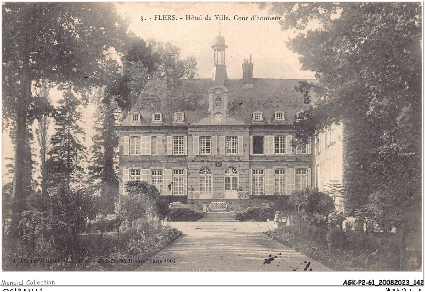 AGKP2-0154-61 - FLERS - Hôtel De Ville - Cour D'honneur  - Flers