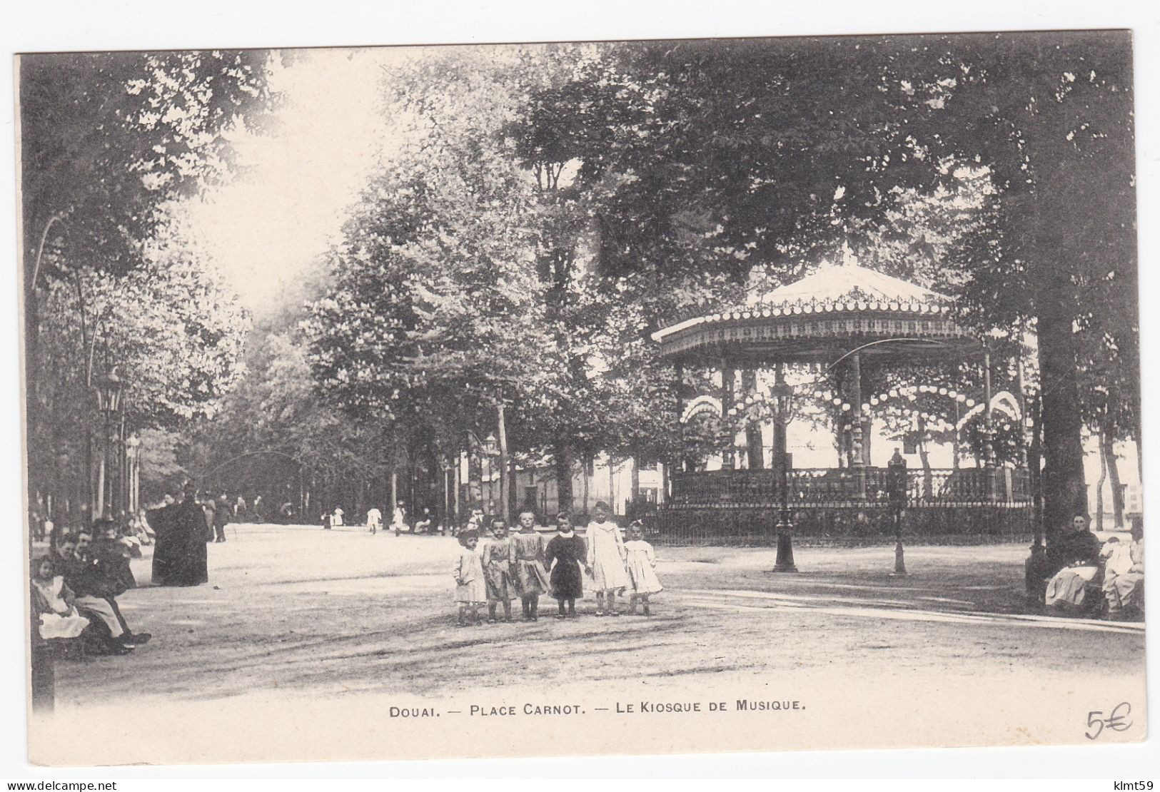 Douai - Place Carnot - Le Kiosque De Musique - Douai