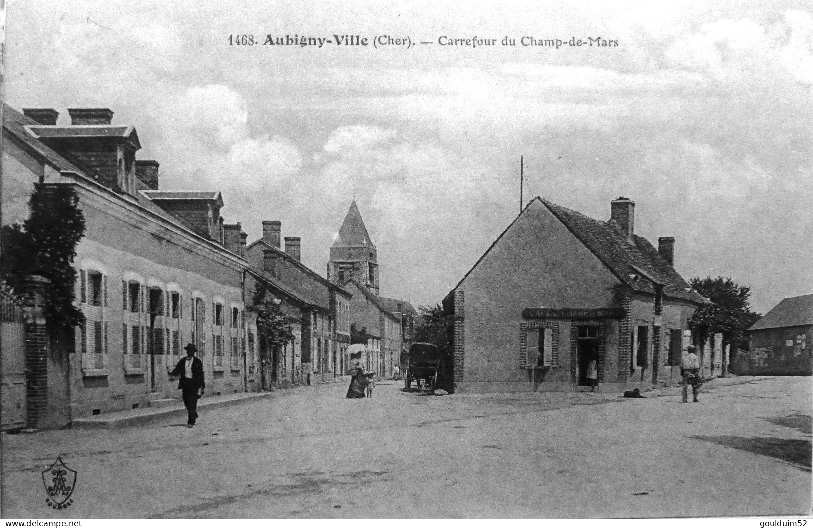 Carrefour Du Champ De Mars - Aubigny Sur Nere