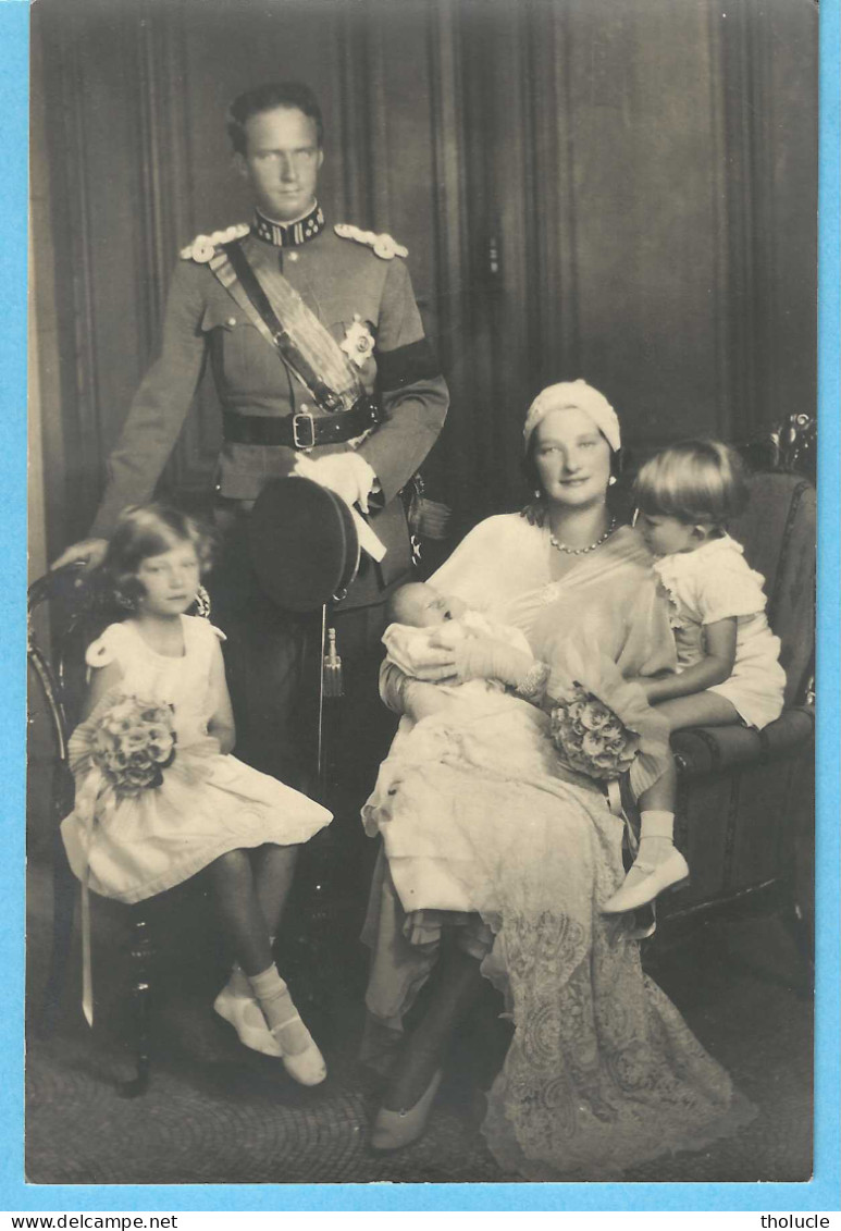 Photo-Belgique-Famille Royale-1934-Roi Léopold III-Reine Astrid-Prince Baudouin-Joséphine Charlotte-Albert (naissance) - Personnes Identifiées