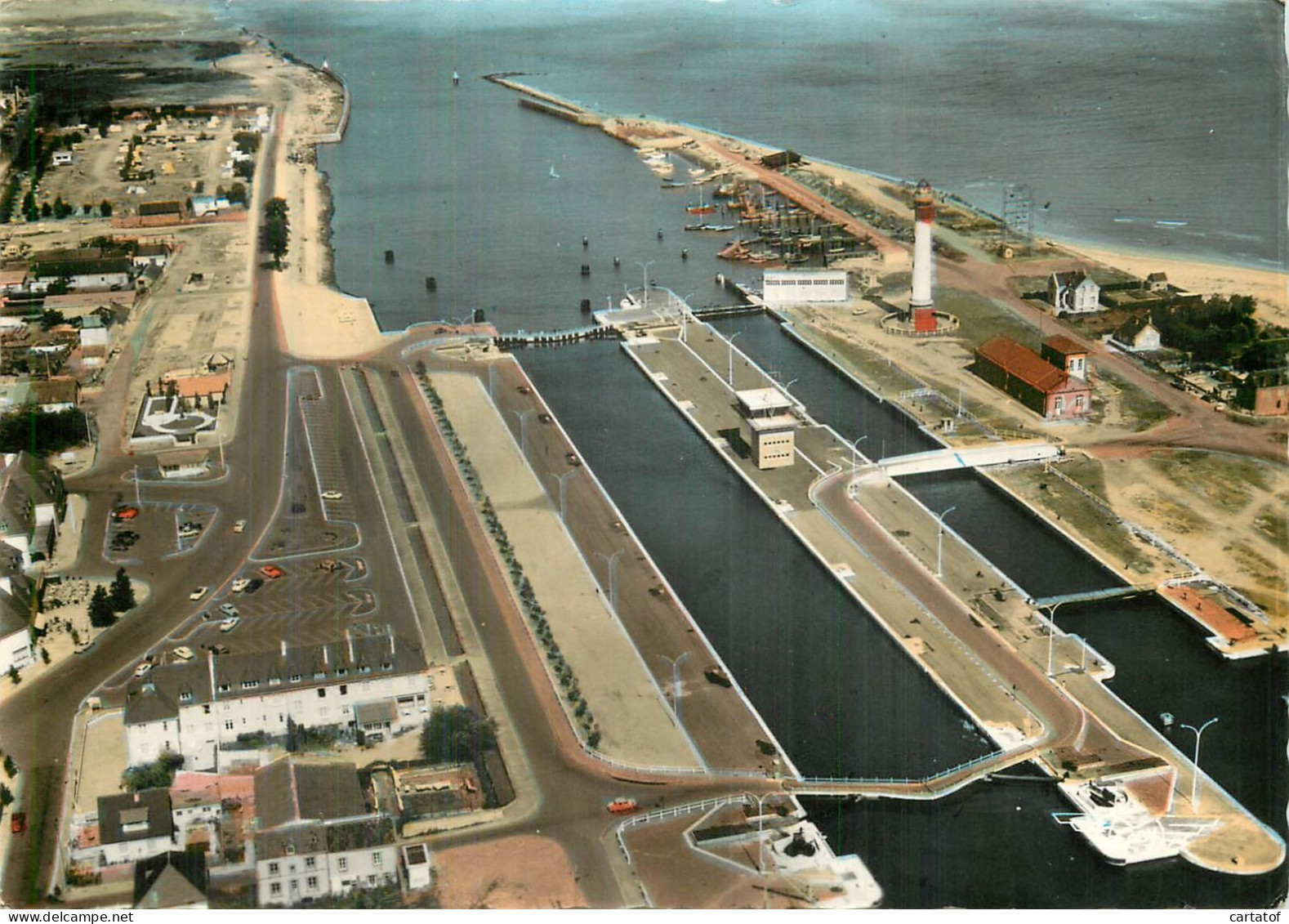 OUISTREHAM RIVA BELLA . Vue Générale Du Port . LA France VUE DU CIEL - Riva Bella