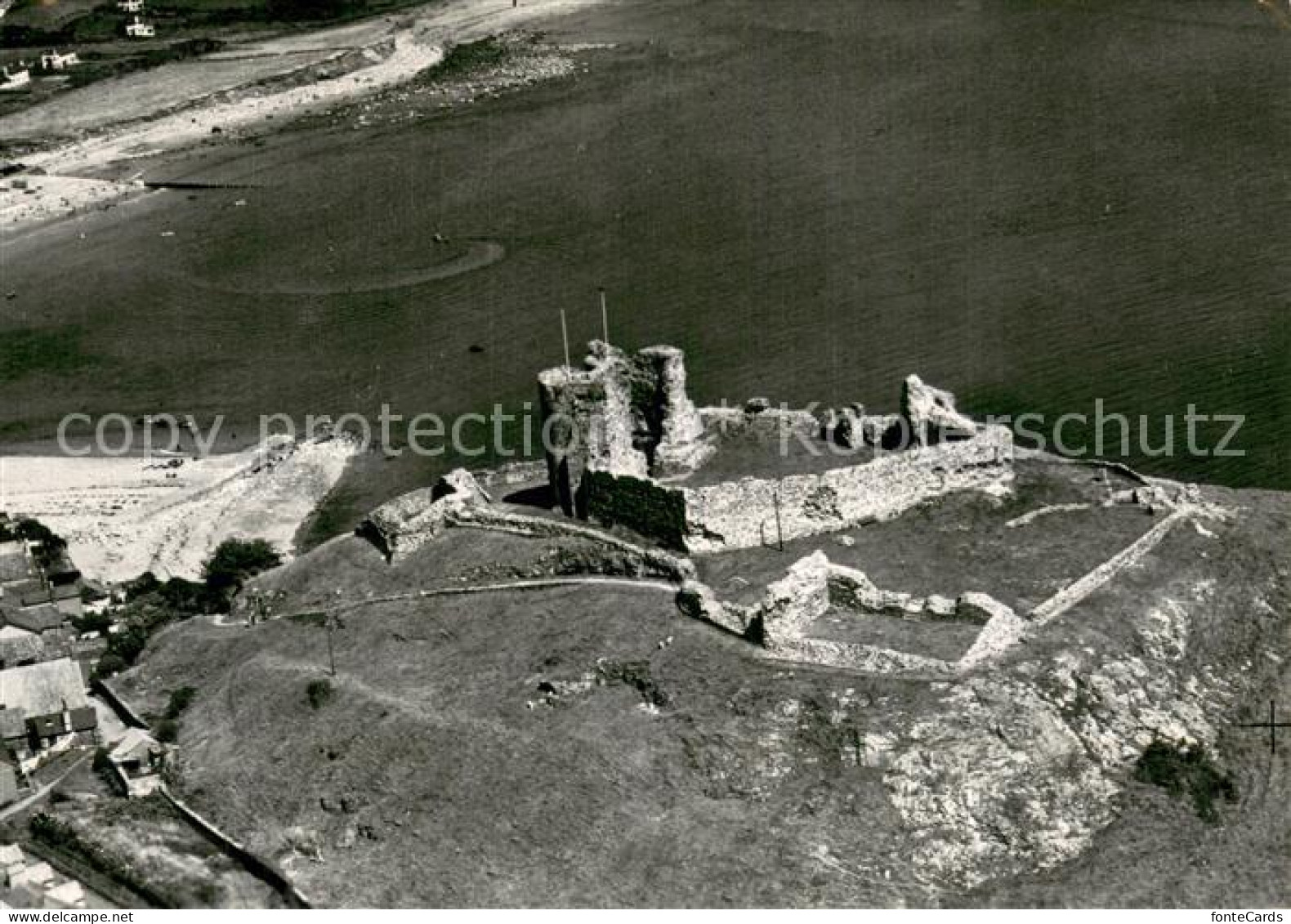 73782489 Caernarvon Caernafon Wales UK Fliegeraufnahme Criccieth Castle  - Sonstige & Ohne Zuordnung