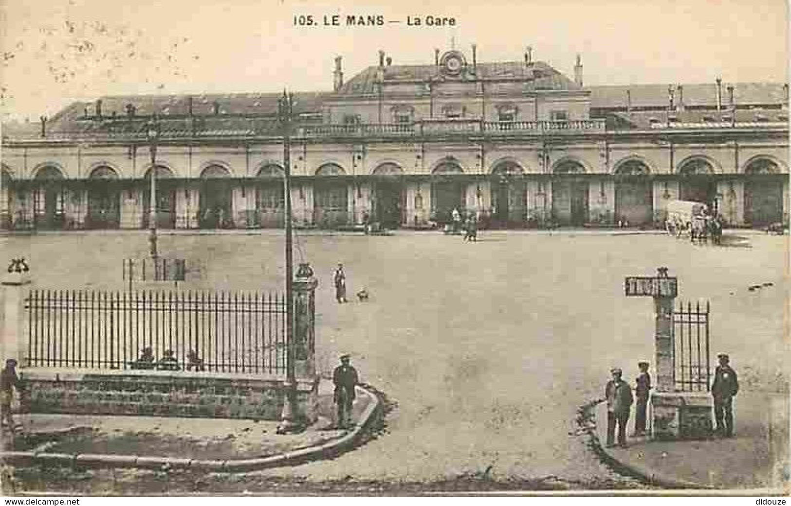 72 - Le Mans - La Gare - Animée - CPA - Voir Scans Recto-Verso - Le Mans