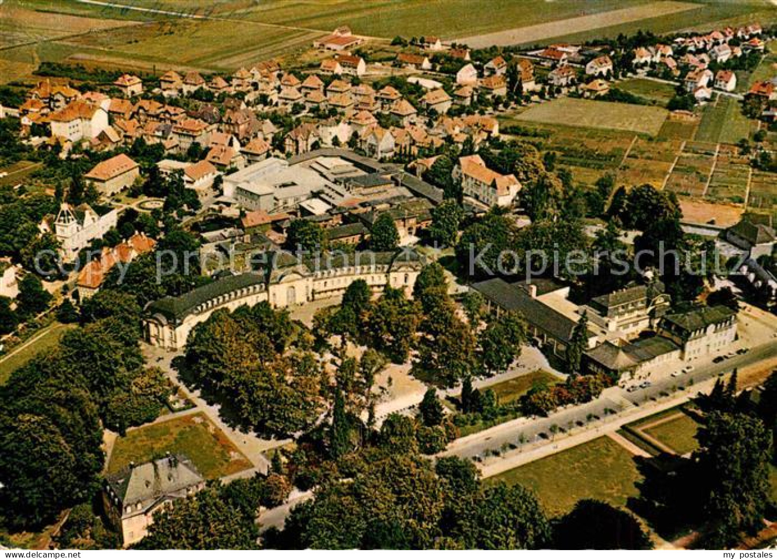 72881250 Bad Nenndorf Schloss Fliegeraufnahme Bad Nenndorf - Bad Nenndorf