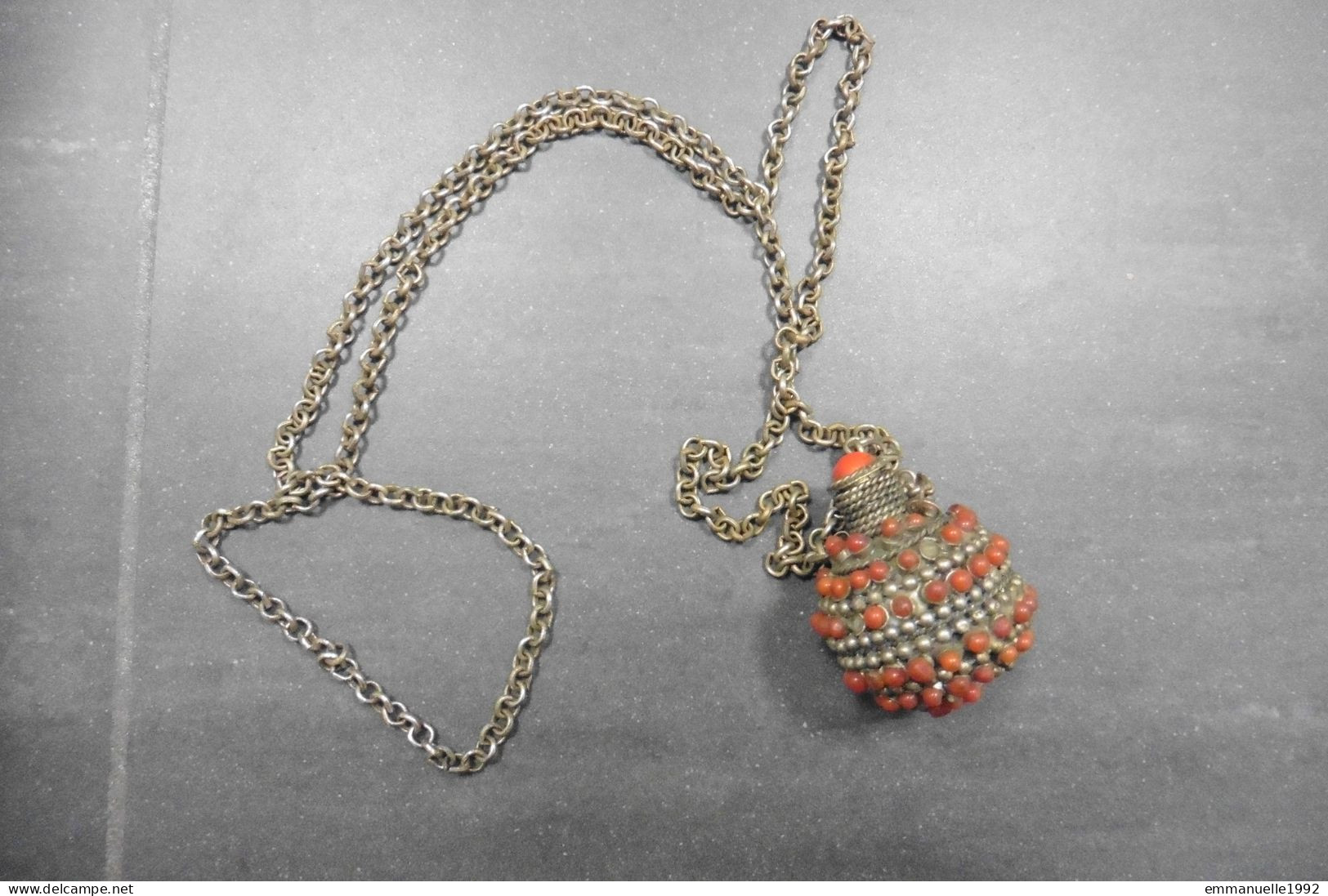 Collier Ancien Tibétain Chaîne Métal Argenté Flacon Parfum Perles Corail Tibet - Etnica