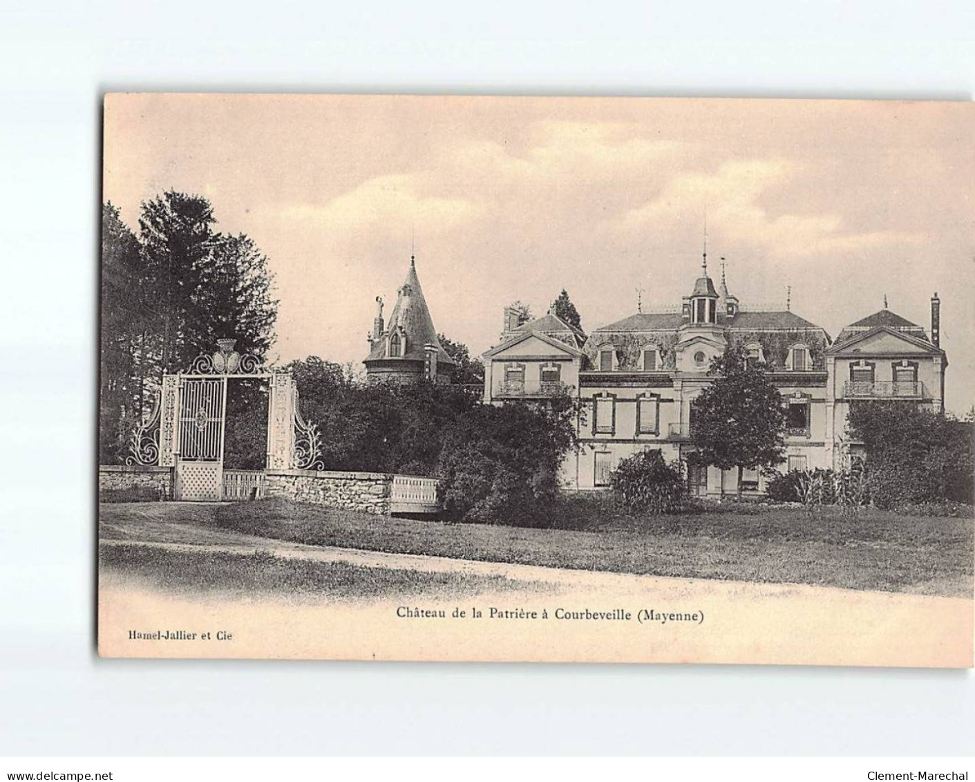 Château De La Patrière à COURBEVEILLE - Très Bon état - Otros & Sin Clasificación