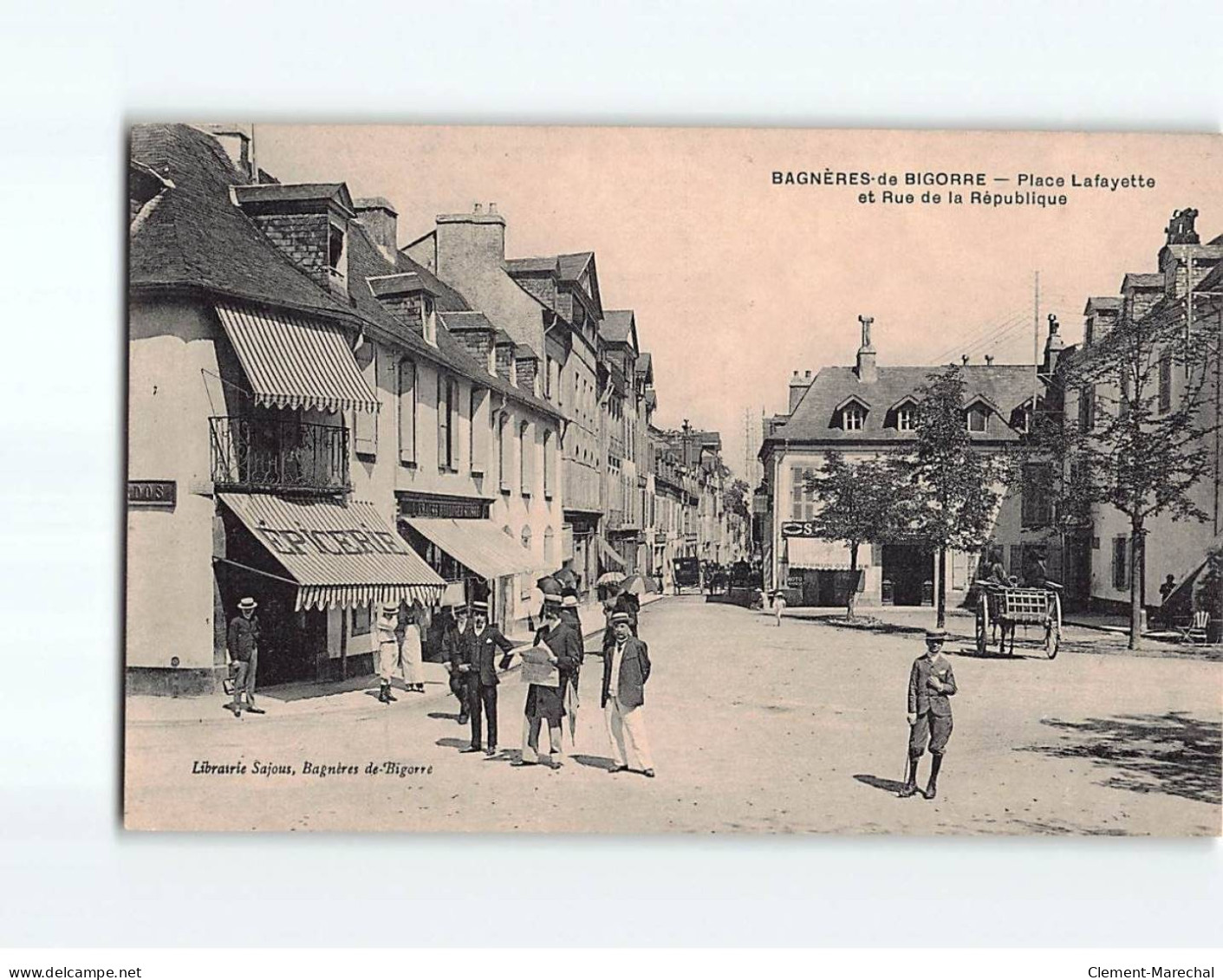 BAGNERES DE BIGORRE : Place Lafayette, Et Rue De La République - Très Bon état - Bagneres De Bigorre