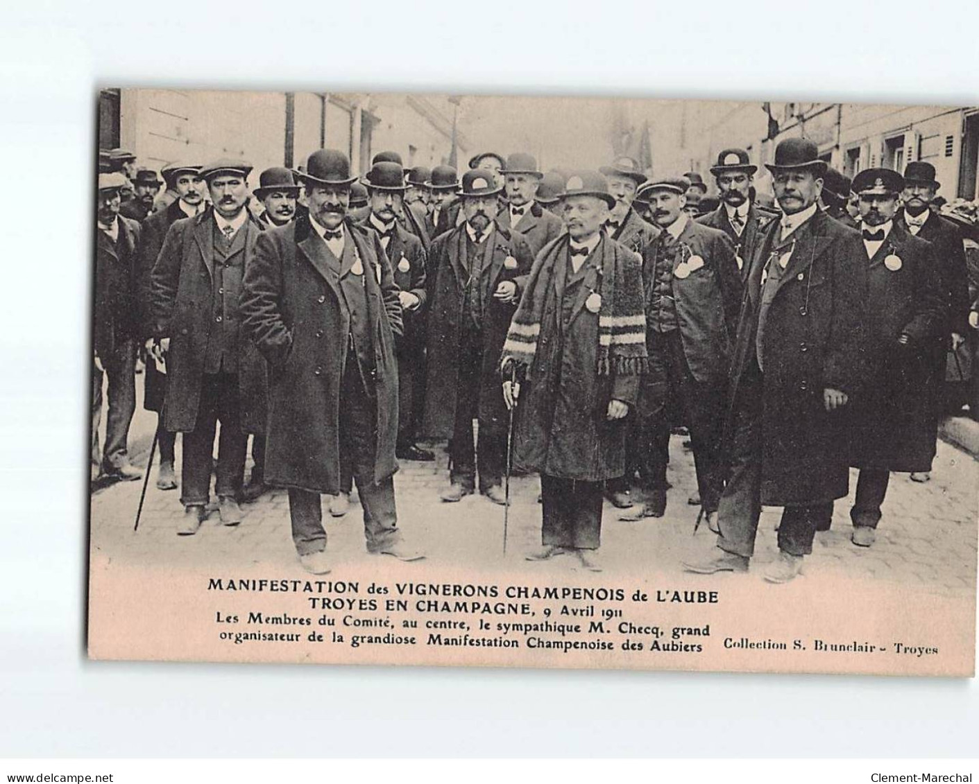 TROYES : Manifestation Des Vignerons Champenois De L'Aube - état - Troyes