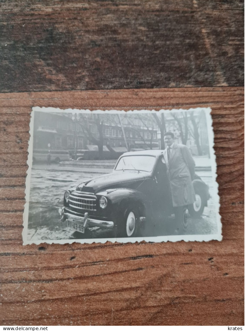 Old Photography -  Yugoslavia, Passenger Car - Automobile