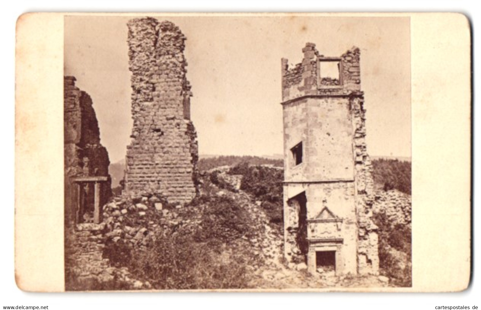 Fotografie J. F. Maurer, Landau /Pfalz, Ansicht Eschbach, Ruine Madenburg  - Places