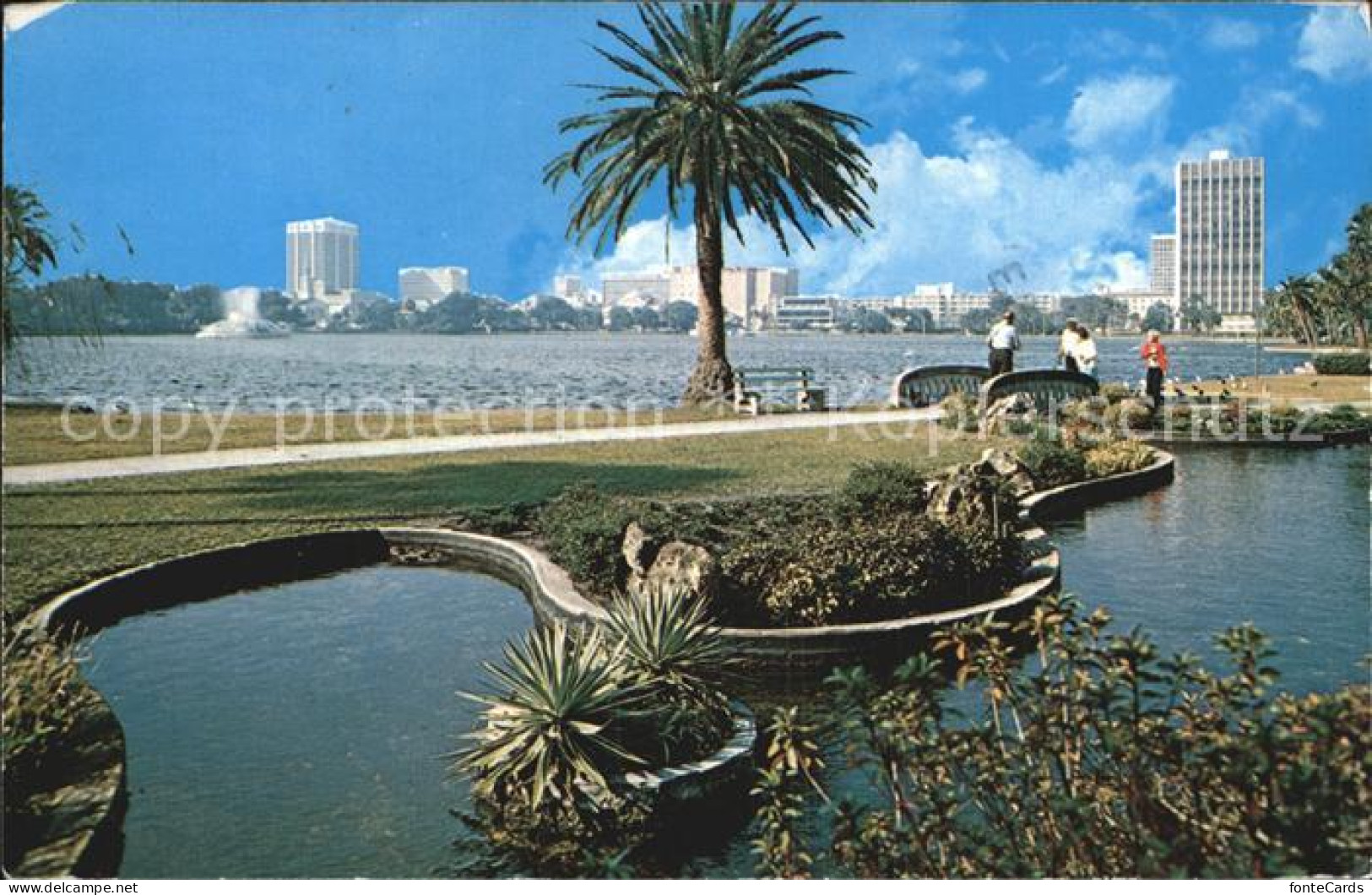 72579342 Orlando_Florida Lake Eola At The Skyline Of Downtown - Autres & Non Classés