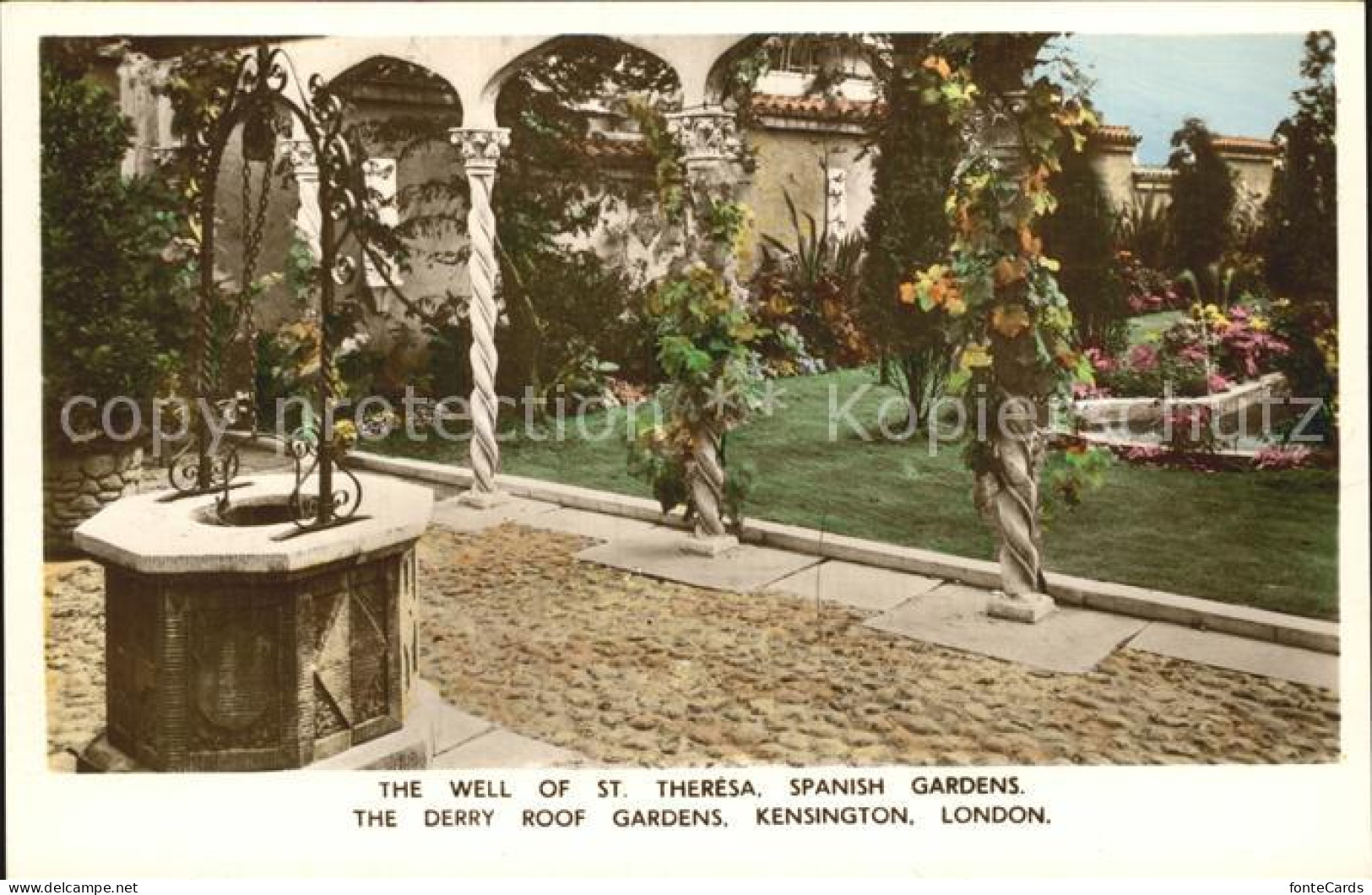 72518678 London Well Of St Theresa Spanish Garden - Sonstige & Ohne Zuordnung