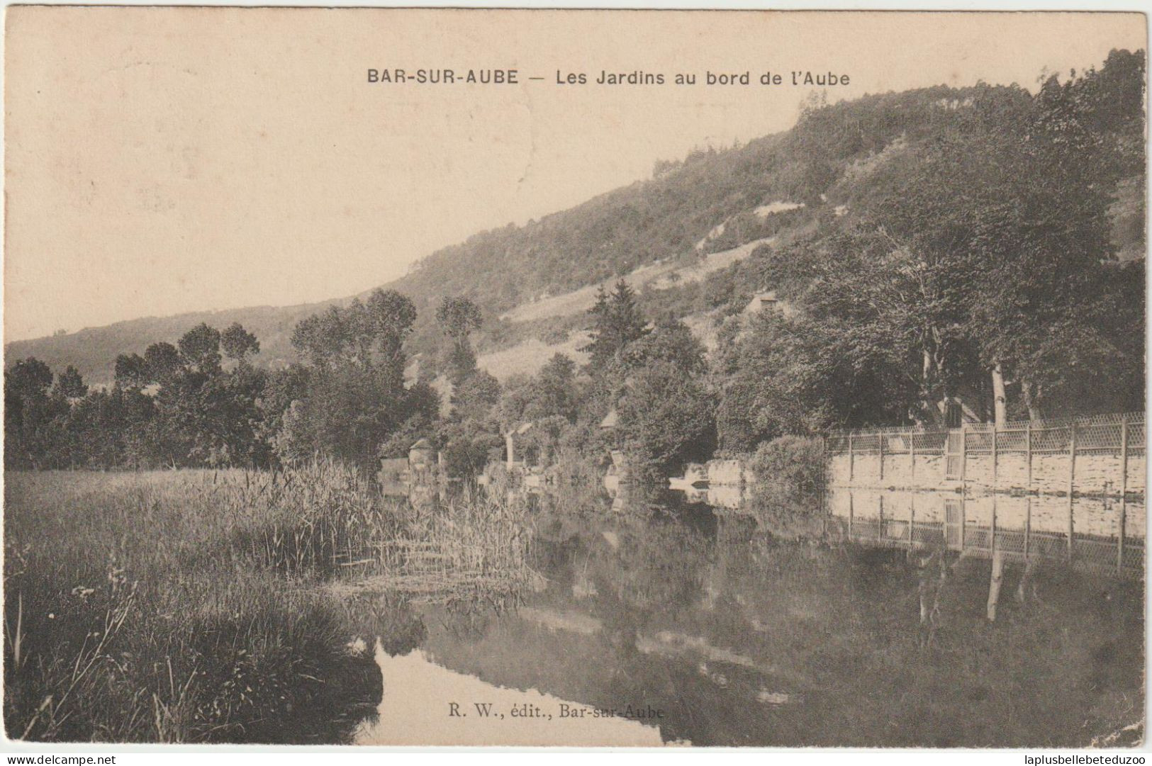 CA - 10 - BAR SUR AUBE - Les Jardins Au Bord De L'Aube - Pas Courant - 1909 - Bar-sur-Aube