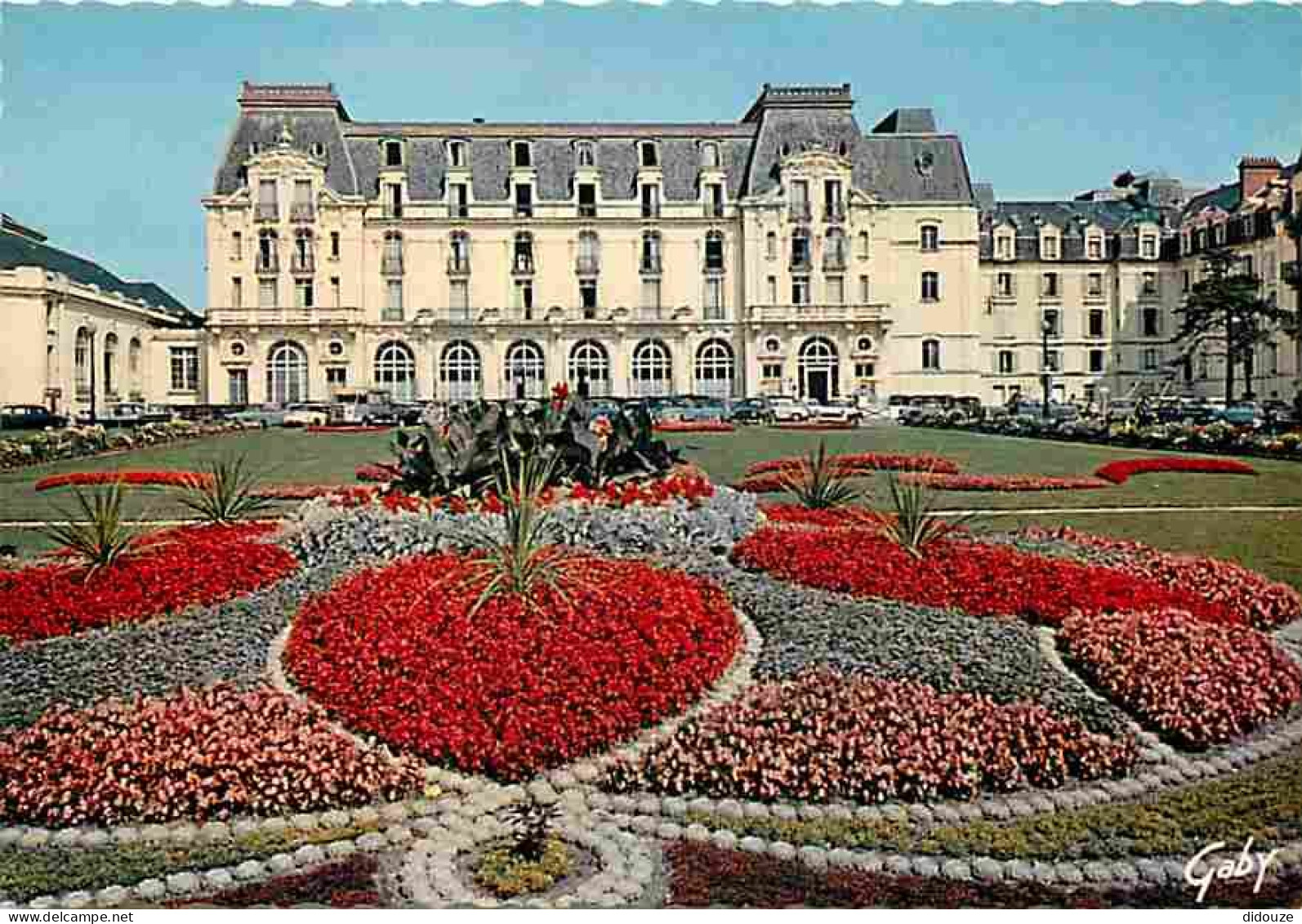 14 - Cabourg - Le Grand Hôtel - Fleurs - Automobiles - Carte Neuve - CPM - Voir Scans Recto-Verso - Cabourg