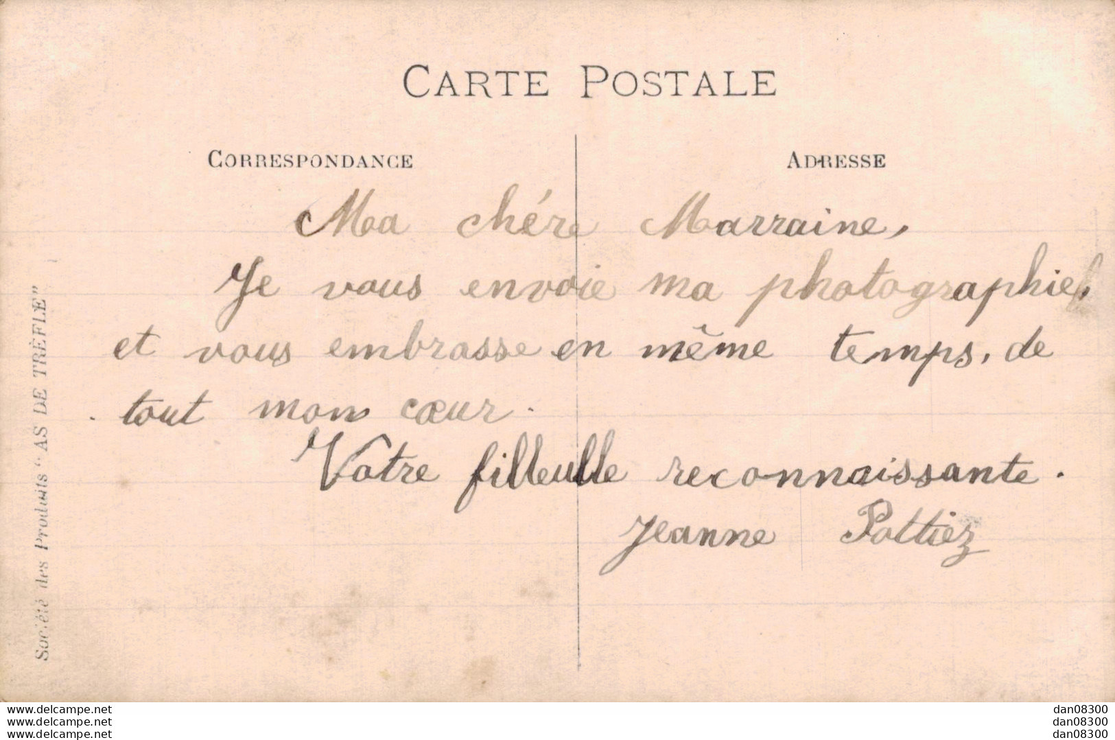 CARTE PHOTO NON IDENTIFIEE REPRESENTANT UNE COMMUNIANTE JEANNE POTTIEZ AVEC DEUX AUTRES ENFANTS - A Identifier