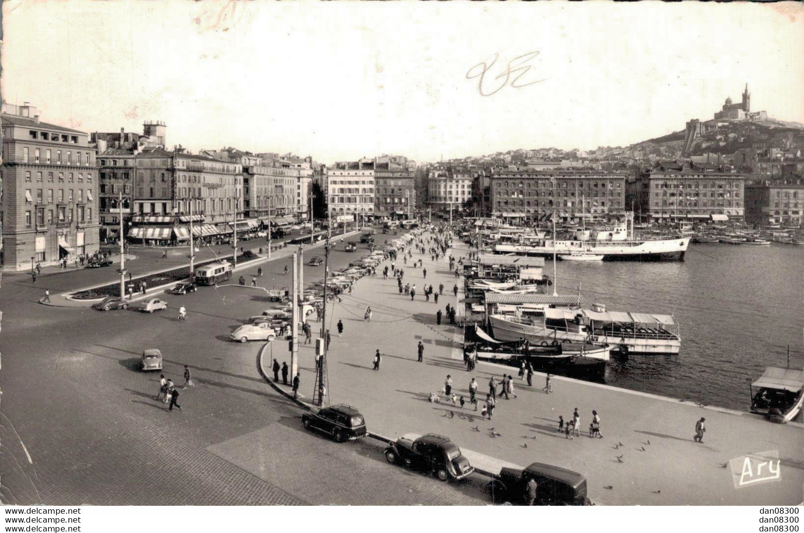 13 MARSEILLE QUAI DES BELGES ET NOTRE DAME DE LA GARDE CPSM - Notre-Dame De La Garde, Ascenseur