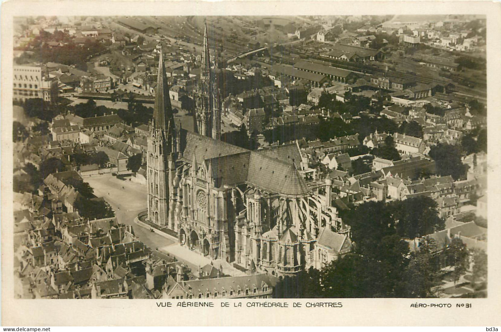 28 - CHARTRES VUE AERIENNE  - Chartres