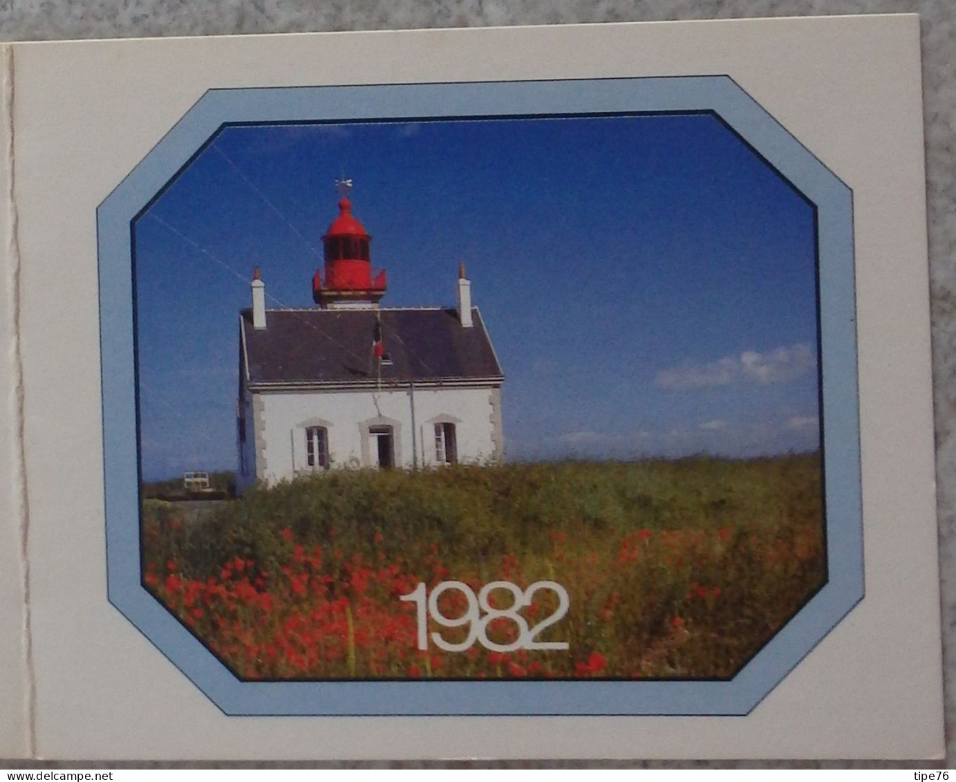 Petit Calendrier De Poche 1982 Belle Ile Morbihan - Place Saint Vincent Le Mans Sarthe - Tamaño Pequeño : 1981-90