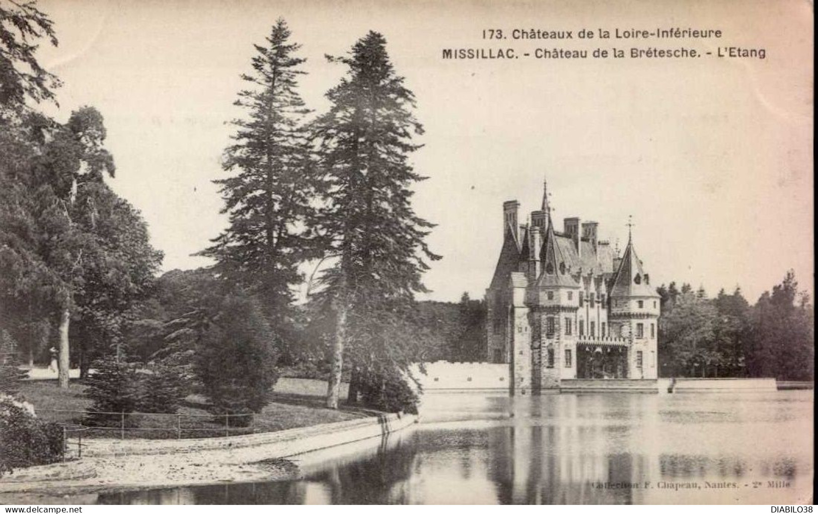 MISSILLAC     ( LOIRE ATLANTIQUE )  CHATEAU DE LA BRETESCHE . L ' ETANG - Missillac