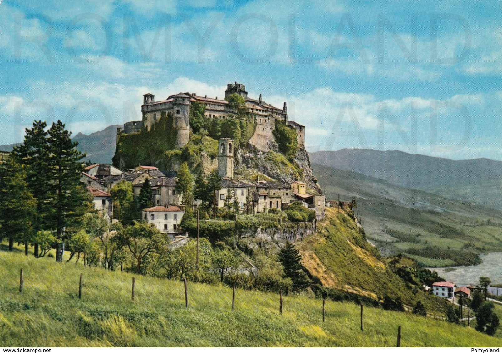 CARTOLINA  C14 BARDI,PARMA,EMILIA ROMAGNA-CASTELLO DI BARDI-STORIA,MEMORIA,CULTURA,RELIGIONE,BELLA ITALIA,VIAGGIATA 1977 - Parma