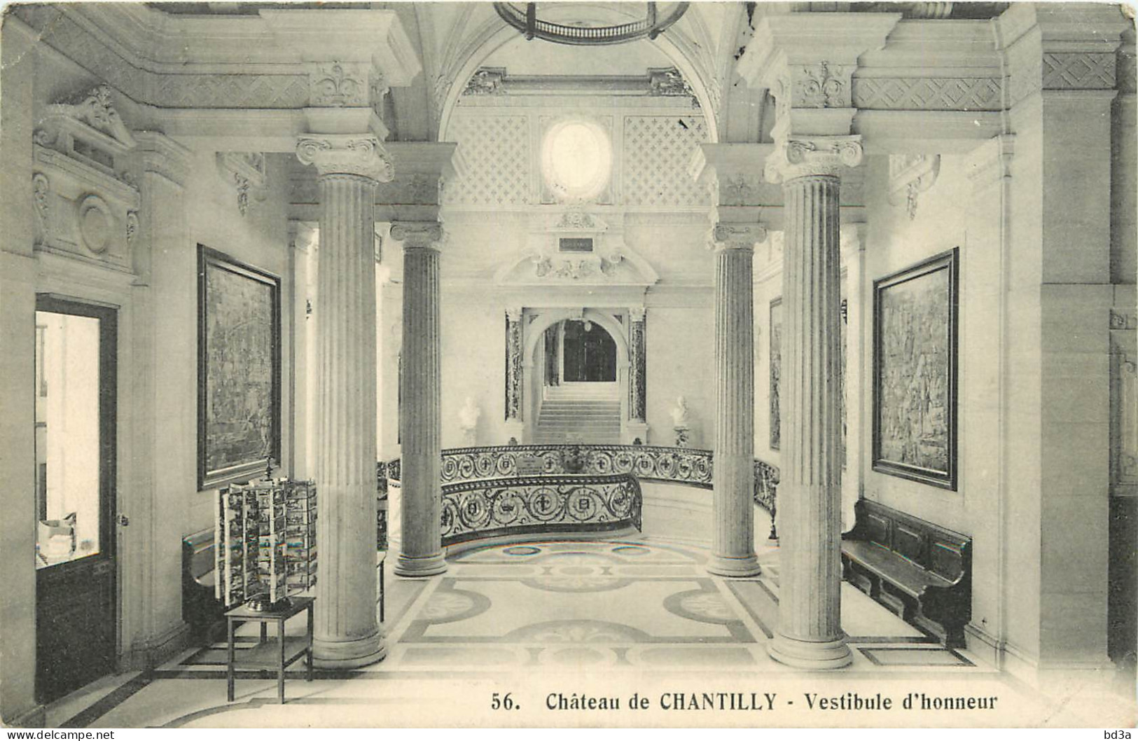 60 - CHÂTEAU DE CHANTILLY - VESTIBULE D'HONNEUR - Chantilly