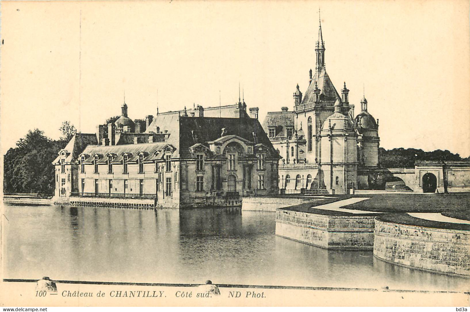60 - CHÂTEAU DE CHANTILLY - COTE SUD OUEST - Chantilly