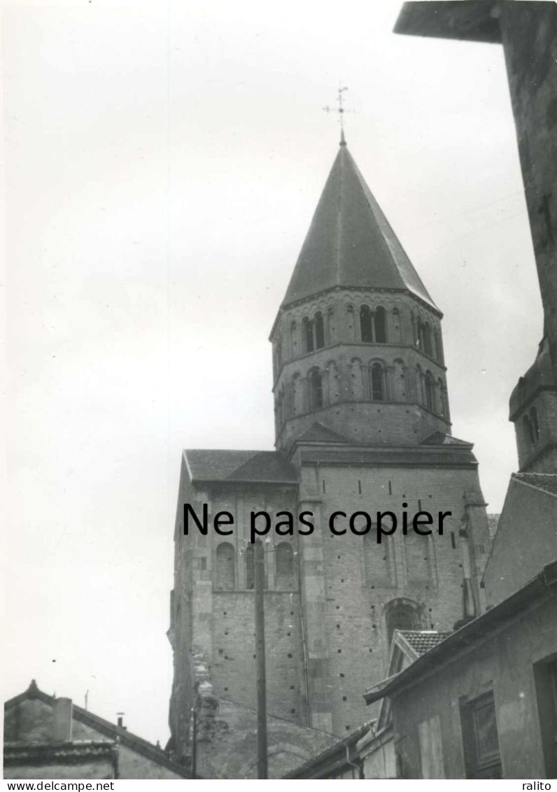 CLUNY ABBAYE Vers 1960 Photo 20 X 14 Cm SAÔNE-ET-LOIRE - Lugares