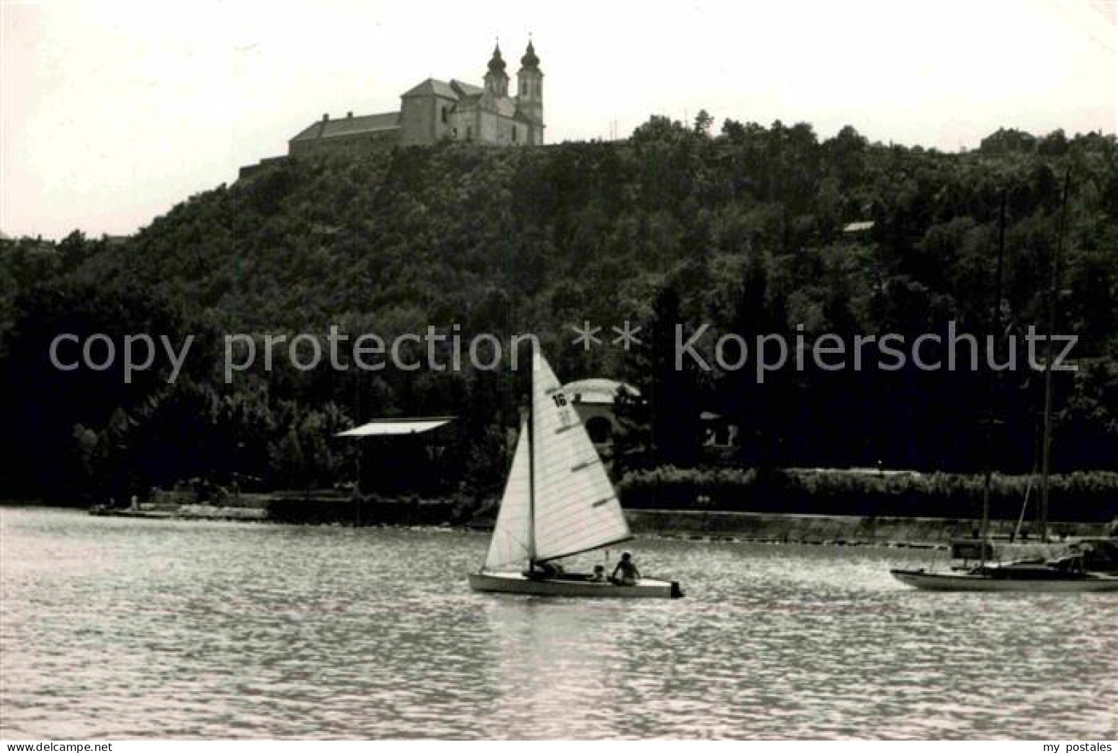 72846419 Tihany Abteikirche Segelboot Ungarn - Hungary