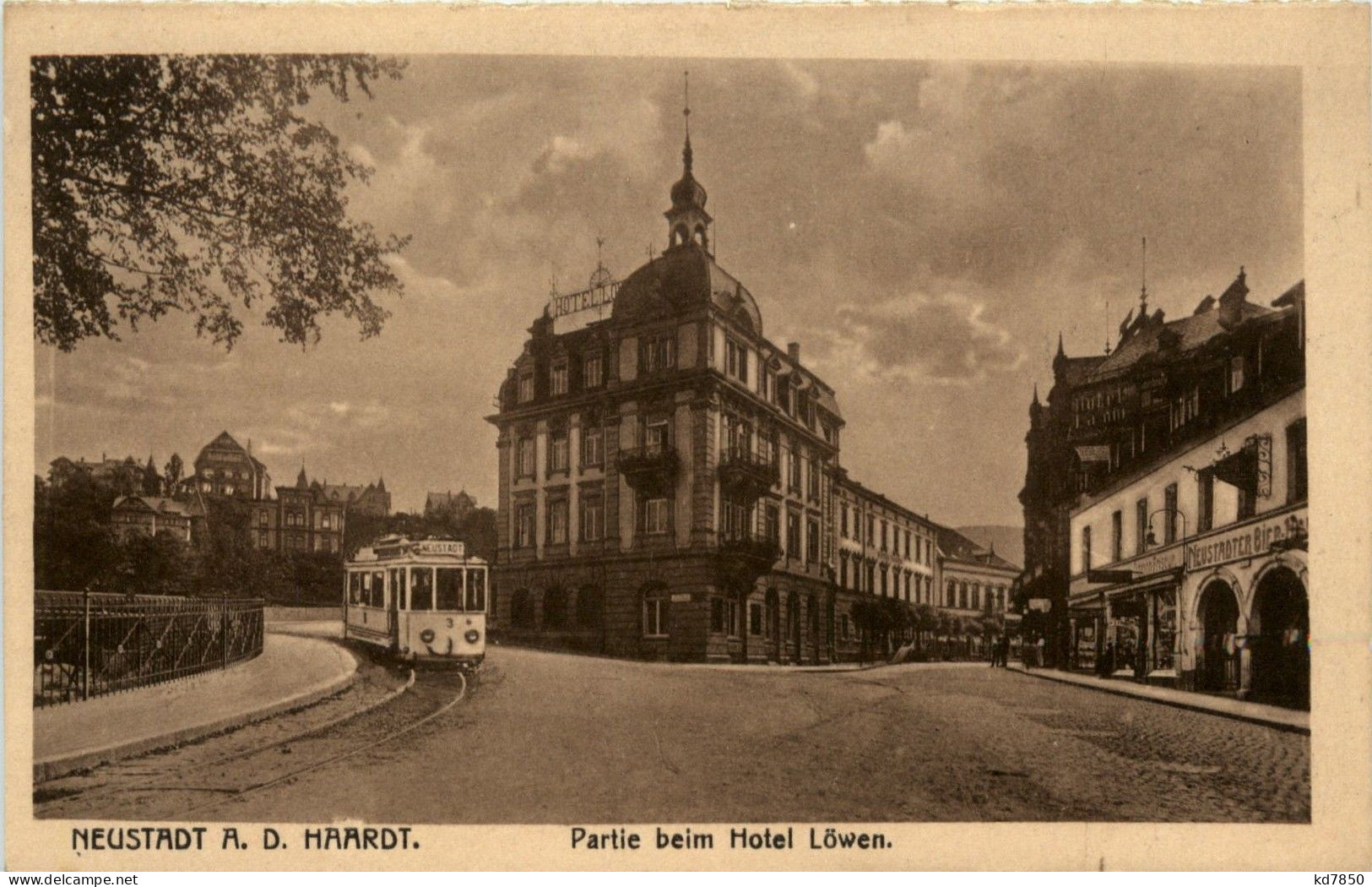 Neustadt Haardt - Partie Beim Hotel Löwen - Strassenbahn - Neustadt (Weinstr.)