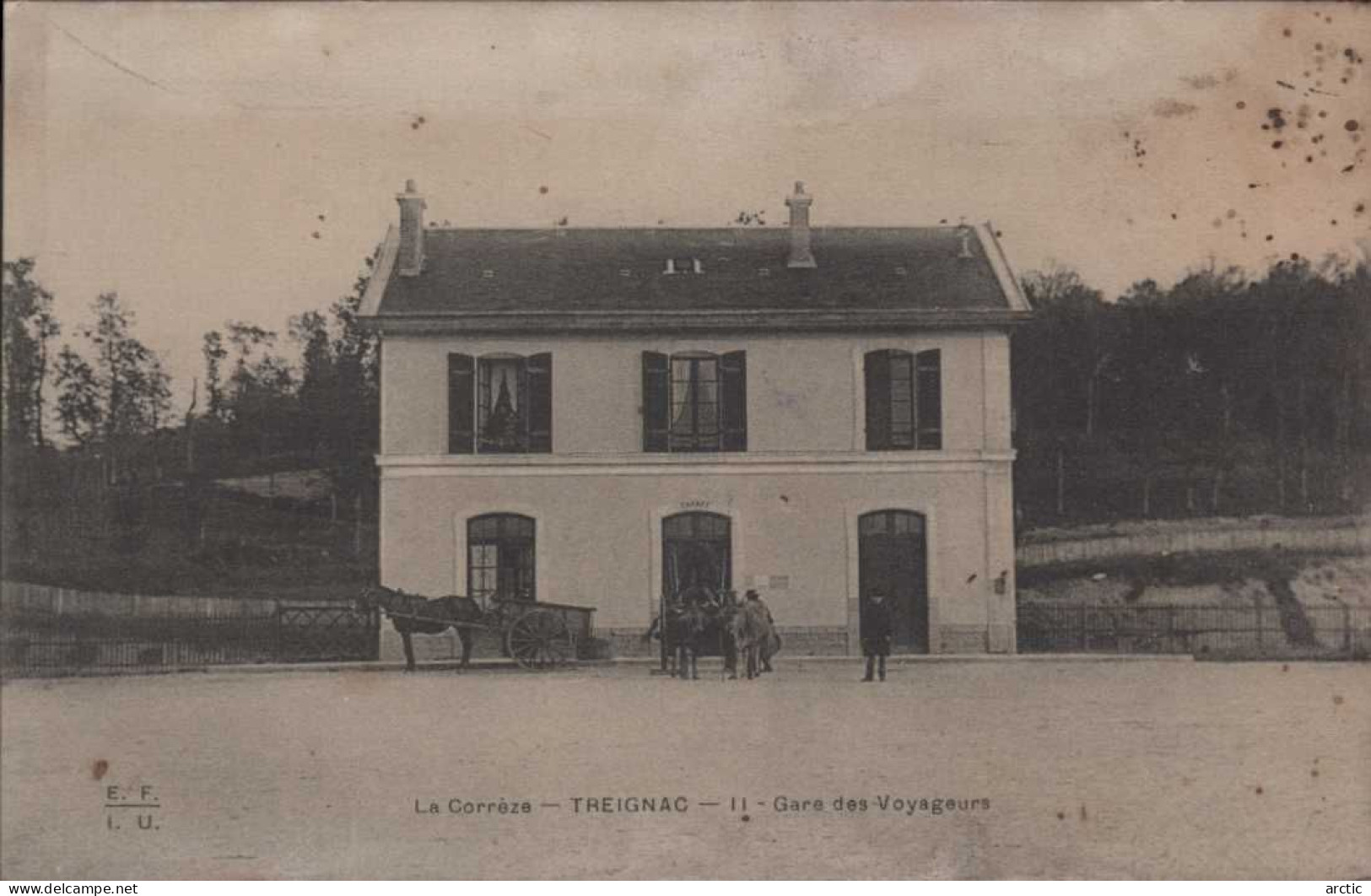 TREIGNAC Gare Des Voyageurs - Treignac